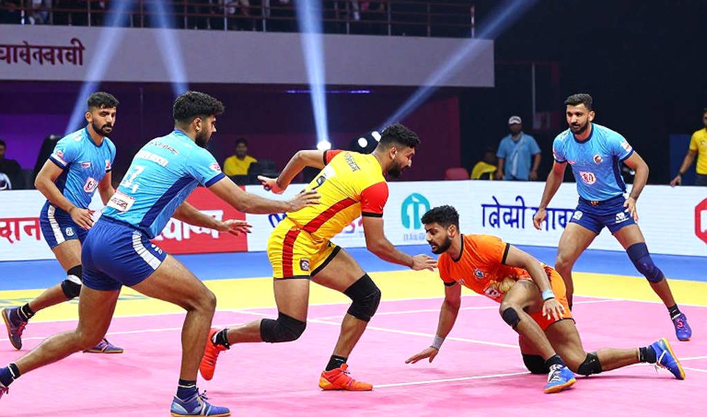 ছয় মাস বনাম চিরতরে লক: স্ট্রিম স্নাইপিংয়ের ‘দ্বৈত মানদণ্ড’ তুলনাটাই আসল ভুল